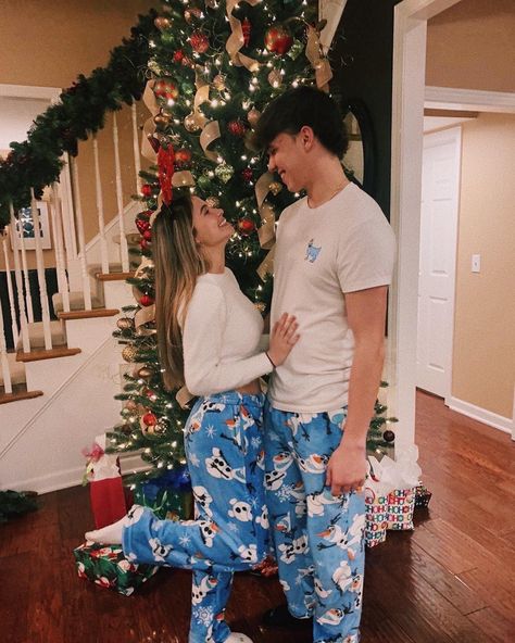 Cute Christmas Photos Couples, Couples Matching Xmas Pjs, Bf And Gf Christmas Pjs, Cute Christmas Pjs For Couples, Cute Christmas Poses For Couples, Bf And Gf Matching Christmas Pjs, Bf And Gf Christmas Pictures, Cute Christmas Pictures For Couples, Couple Christmas Ideas