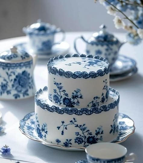 Blue And White China Cake, Blue Tea Party Aesthetic, Blue And White China Wedding, Blue And White Tea Party, Bridgerton Cake, Chinoiserie Cake, Blue And White Cake, Porcelain Cake, Patterned Cake