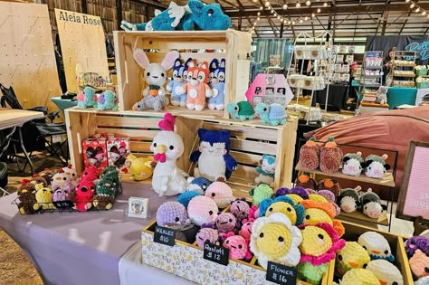 A couple weekends ago, I was apart of the #mintedvintagemarket2024 and it was amazing! We had so much fun and met so many awesome people!! ❤️ #crochet #amigurumi #amigurumis #crochet #handmade #smallbusinessbigdreams #crocheting #crochetersofinstagram #crochetaddict #plushie #plush #plushiesofinstagram #fiberartist #kawaiiart #kawaiicrochet #vendormarket #vendorevent #vintagemarket #crochetvendor #crochetmarket Crochet Market Setup, Crochet Room Decor Ideas, Craft Market Stall Ideas, Crochet Display, Crochet Stuff To Sell, Crochet Booth, Vendor Setup, Art Vendor, Crochet Room Decor