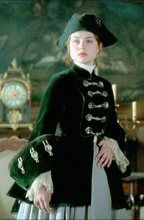 Iconic Historical Movie Costumes of the 2000s – Frock Flicks Brotherhood Of The Wolf, Riding Habit, Wolf Costume, 18th Century Costume, Historical Movies, 18th Century Clothing, Period Movies, Georgian Era, Period Clothing