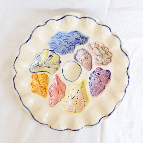 Glazing Ceramics, Katie White, Dinner Wear, Spring Dinner, Oyster Plates, Keramik Design, Diy Pottery, Design Light, Serving Platter