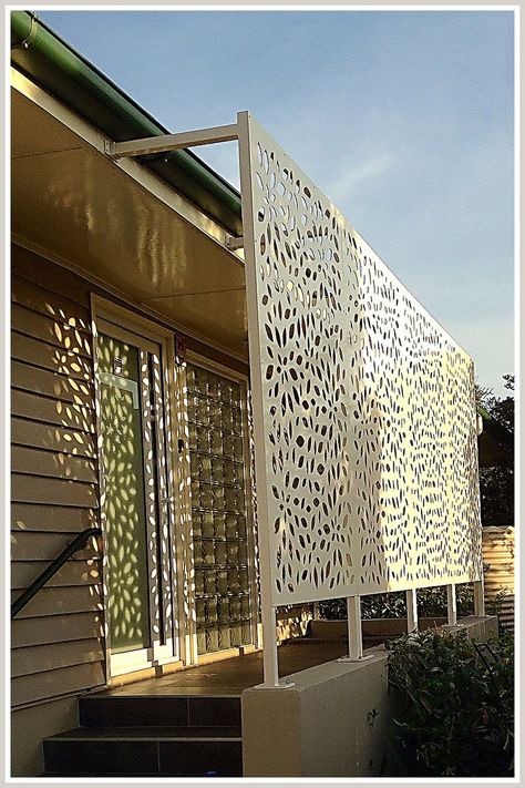 Outdoor Privacy Screens - The struggle is over. You don't have to hunt for it anymore. Just get it from here by clicking on the link. Bayou House, Outdoor Privacy Screens, Small Kitchen Design Ideas, Balcony Privacy Screen, Cozy Garden, Balcony Privacy, Kitchen Aesthetics, Privacy Shades, Privacy Fence Designs