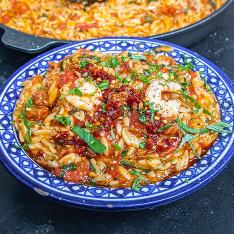 MOB Kitchen — Prawn and Chorizo Orzo Prawn And Chorizo, Mob Kitchen, Healthy Fish Recipes, Dinner Ideas Quick, Orzo Recipes, Shell Fish, Prawn Recipes, Best Seafood Recipes, Surf And Turf