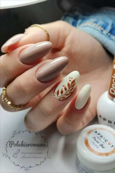 48 Stunning September Nails Colors to Brighten Up Your Fall Teal Nails, Simple Fall Nails, September Nails, Fall Gel Nails, Cute Nails For Fall, Fall Nail Art, Cute Nail Art, Autumn Nails, Minimalist Nails