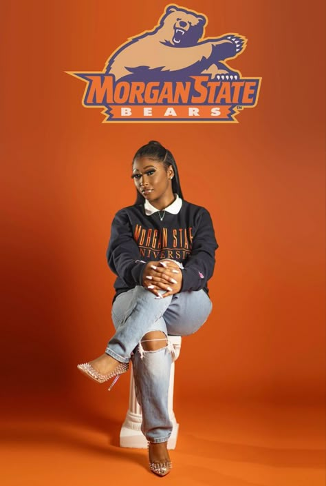 College Selection Reveal, Decision Day Photoshoot Black, Picture Day Outfit Inspo Highschool, Hbcu Photoshoot, College Decision Day Photoshoot, College Decision Pictures, Decision Day College Pictures, College Reveal Photoshoot, College Decision Photoshoot