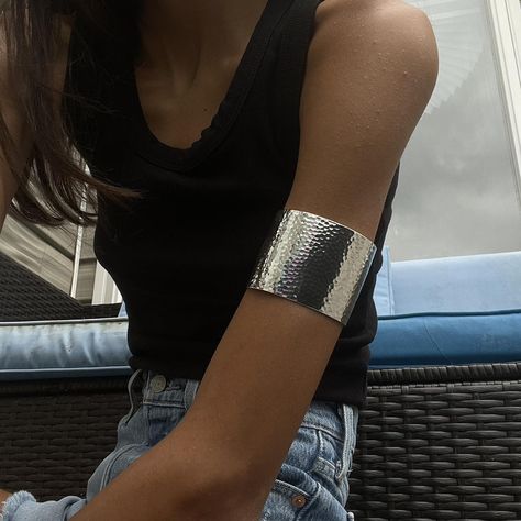 Silver arm cuff - Depop Arm Cuff Outfit, Silver Arm Band, Arm Cuff Jewelry, Silver Arm Cuff, Arm Bangles, Cuff Jewelry, Arm Cuff, Jewelry Inspo, Girl Next Door