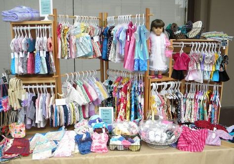 How To Display Onesies At Craft Show, Indoor Craft Booth Displays For Toys, Craft Show Booth Display Ideas For Doll Clothes, Doll Display Craft Show, Doll Clothes Display Craft Show, Yardsale Ideas, Miniature Clothing Store, Craft Show Table, Craft Booths