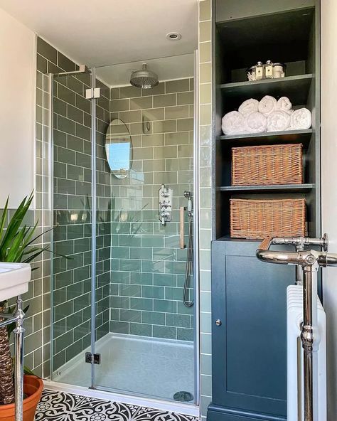 Shower Cabinets Ideas Small Bathrooms, Small Bathroom With Cabinets, Shower With Cabinet On Side, Built In Bathroom Cupboard Ideas, Built In Bathroom Cabinet Ideas, Closed Bathroom Storage, Bathroom Cupboard Design, Shower Cabinet, Shower With Cupboard Next To It