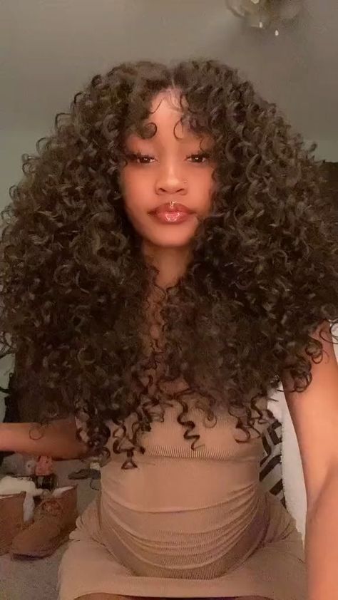 24 Inch Hair, Curly Hair Sew In, Curly Hair Care Routine, Mixed Curly Hair, Curly Hair Videos, Hair Color Black, Quick Natural Hair Styles, Cute Curly Hairstyles, Quick Braided Hairstyles