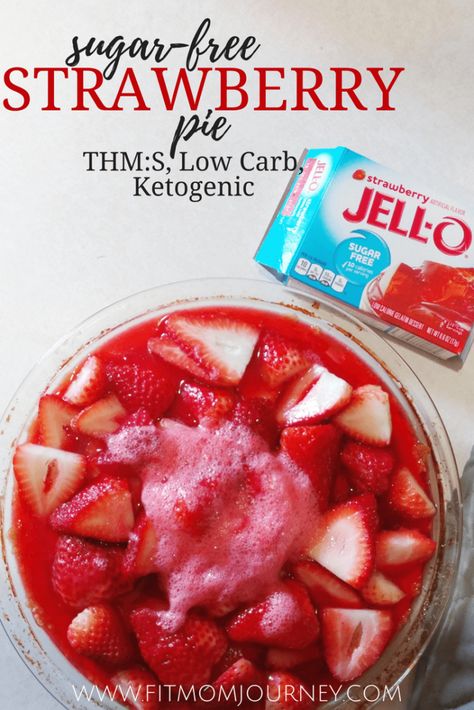 Keto Strawberry Pie Recipes, Sugarless Recipes, Sugar Free Strawberry Pie, Low Carb Pies, Strawberry Keto, Dessert Strawberries, Low Carb Pie, Keto Pies, Keto Pie