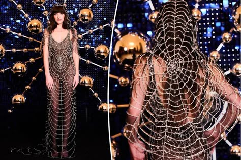 Spiderweb Fashion, Web Character, Spider Web Dress, Web Dress, Spiderweb Dress, Madame Web, Valentino Gowns, Vogue Brazil, Mardi Gras Costumes