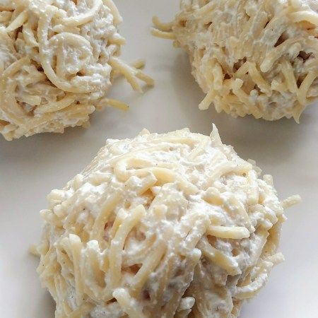 Fried Spaghetti Carbonara Balls ~ Welcome to MAKEOVER MY LEFTOVER Fried Pasta Balls, Fried Spaghetti Balls, Pasta Balls, Fried Spaghetti, Leftover Spaghetti, Fried Pasta, Ham Pasta, Creamy Spaghetti, Carbonara Pasta