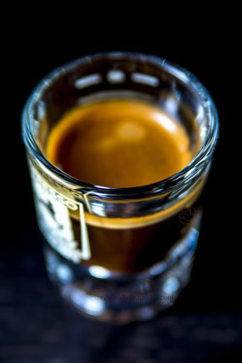 Espresso Shot | Latte Art Shot Of Espresso, Best Espresso Machine, Coffee Varieties, Coffee Culture, Coffee Photography, Coffee Espresso, Coffee Coffee Coffee, Coffee Chocolate, First Coffee