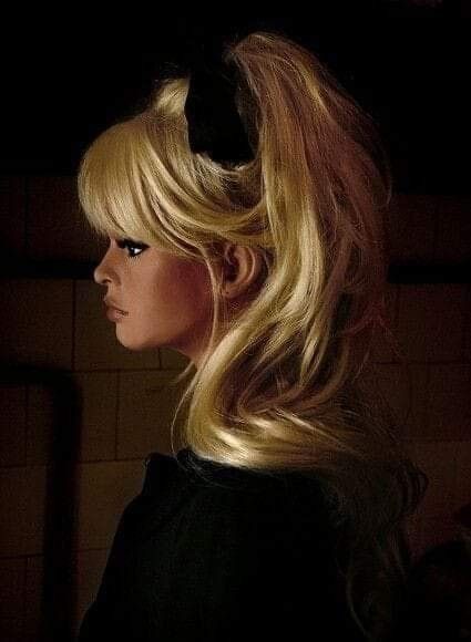 Bridget Bardot Hair, Look Disco, Bardot Hair, Hair Aesthetics, 1960s Hair, 60s Hair, 70s Hair, Extension Hair, Long Blonde