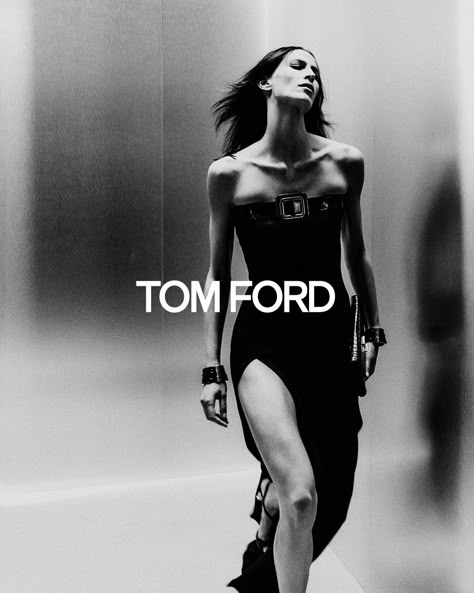 References • Instagram Tom Ford Dress, 70s Glamour, Tom Ford Brand, Model Aesthetic, Fashion Campaigns, Ad Campaigns, Chic Accessories, Fashion Editor, Ad Campaign