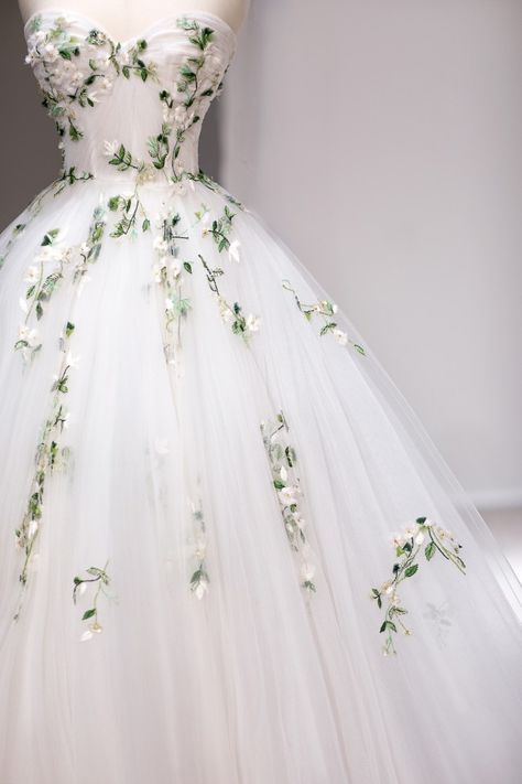 Color Flower Wedding Dress, Esme Wedding Dress, Plant Inspired Wedding Dress, Wedding Dresses With Vines, Vine Wedding Dresses, White Fairy Wedding Dress, Wedding Ideas Aesthetic Green, Wedding Dresses Light Green, Adorable Wedding Dresses