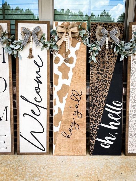 Craft Boutique Ideas, Leaner Signs, I Love Cows, Farmhouse Signs Diy, Wooden Signs Diy, Door Signs Diy, Signs Diy, Diy Wood Signs, Porch Sign