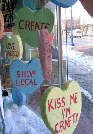 Great Valentine's Day Window Display Valentines Window Display, Spa Quotes, Store Front Windows, Store Display Ideas, Window Display Retail, Window Display Ideas, Store Window Display, Store Window Displays, Shop Displays