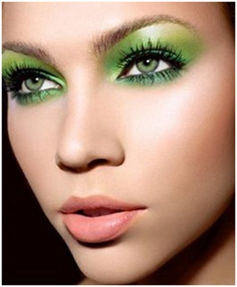 People With Green Eyes, Green Eyeshadow Look, Billy B, Bright Makeup, Makeup Shades, Eye Makeup Pictures, Green Makeup, Green Eye, Green Eyeshadow