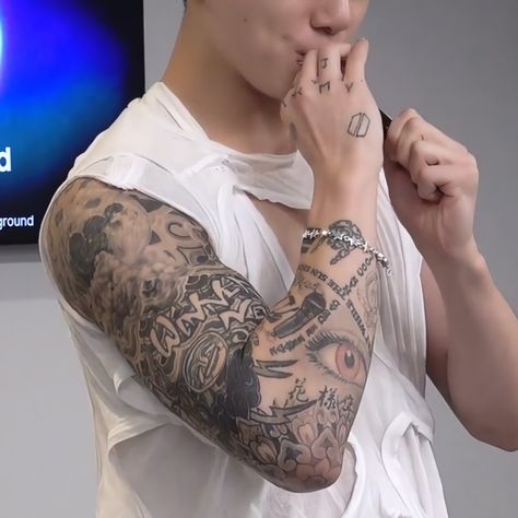 Jungkook First Tattoo, Jungkook's Hand Tattoo, Jungkook’s Tattoo, K Pop Idols With Tattoos, Jungkook Muscles Arm, Jungkook Tattoo Aesthetic, Jungkook's Tattoo, Jungkook Arm Tattoo, Jungkook Sleeve Tattoo