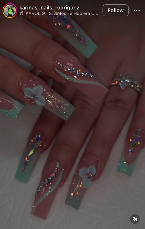 Mint And Silver Nails, Turquoise Square Nails, Sea Green Nail Designs, Gel Encapsulated Nails, Chrome Flakes Nails, Birthday Nail Set Ideas January, Incapcilated Acrylic Nails, Blue Glitter Tip Nails, Simple Teal Nails