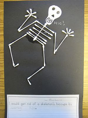 to go with the book Skeleton Hiccups -- under the q-tip skeleton says "I would get rid of a skeleton's hiccups by..." Skeleton Craft, October Ideas, Halloween Writing, Halloween Preschool, Adornos Halloween, Fall Break, 5 De Mayo, Crafts Halloween, Classroom Projects