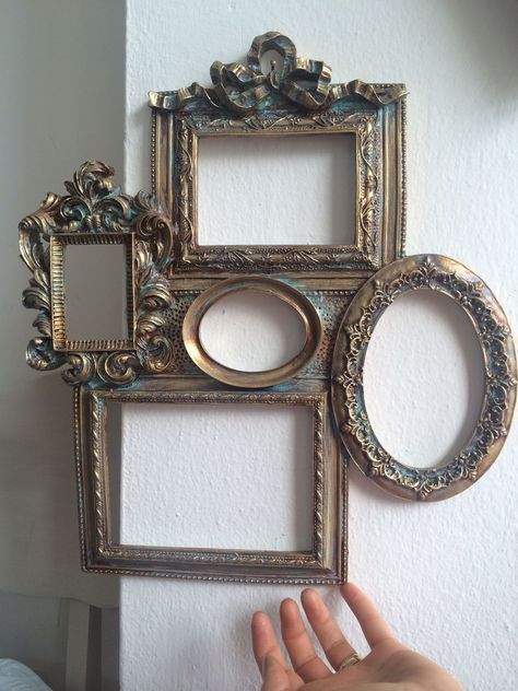 Picture Frame Projects, Victorian Picture Frames, Mini Frame, Victorian Pictures, Picture Frame Crafts, Antique Picture Frames, Diy Photo Frames, Country Lane, Vintage Photo Frames