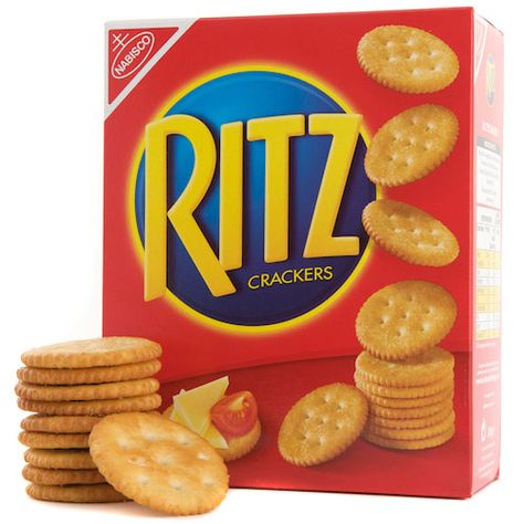 Palm oil free Ritz crackers!! recipe Accidentally Vegan Foods, Accidentally Vegan, Saltine Crackers, Cracker Snacks, Grocery Foods, Cool Food, Ritz Crackers, 100 Calories, Palm Oil Free Products