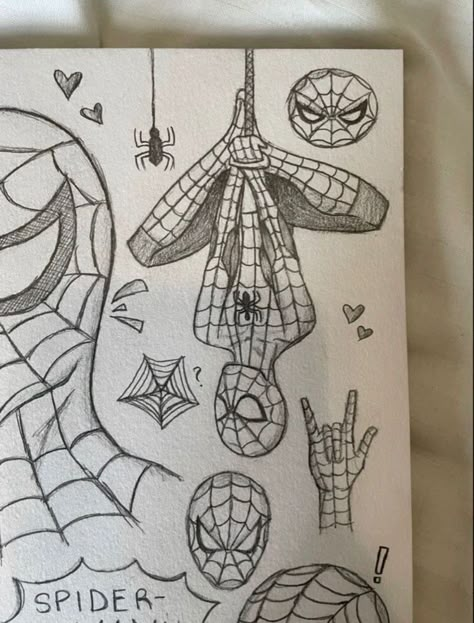 Marvel Art Drawings, Spiderman Drawing, Spiderman Art Sketch, Art Diary, Arte Sketchbook, Mini Drawings, Doodle Art Designs, Spiderman Art, Book Art Drawings