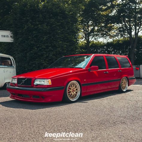 Volvo Wagon, Wagon Cars, Volvo 850, Car Sit, Porsche 993, Volvo Cars, Classy Cars, Tuner Cars, Air Suspension