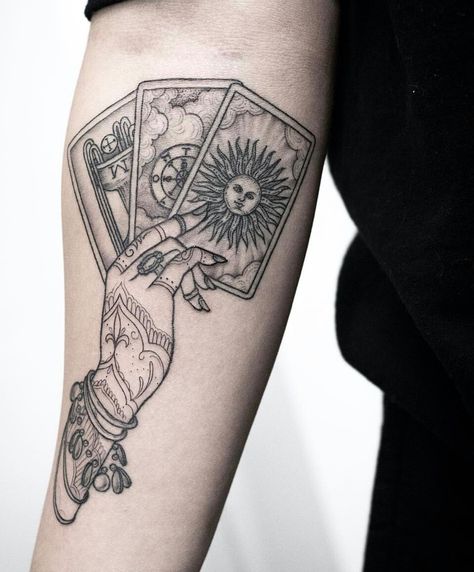 ⚠️Want more ?⚠️ Follow @xocub_ on Pinterest ‼️ Tarot Tattoo, Tarot Card Tattoo, Witch Tattoo, Tattoo Hand, Card Tattoo, Eye Tattoo, Half Sleeve Tattoo, Trendy Tattoos, Sleeve Tattoo