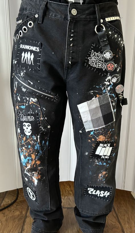 Jean Patches Ideas Punk, Goth Patch Pants, Denim With Patches, Crust Pants Patches, Diy Punk Pants, Patch Pants Diy, Crust Pants Ideas, Crust Pants Punk, Patch Pants Ideas