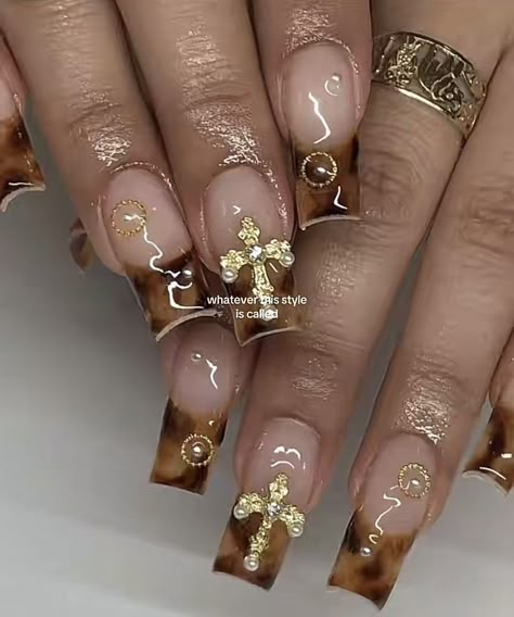 Goddess Nails Square, Sugar Nails Acrylic, Virgo Inspired Nails, Gold Cross Nails, Long Gold Nails, Christian Nail Art, Christian Nails, Jesus Nails, Christ Nails