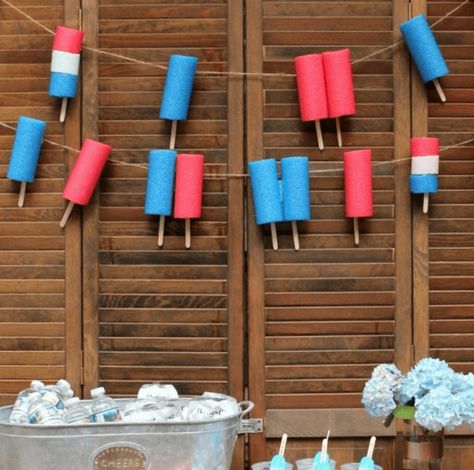 Get some red, white, and blue pool noodles and make some cute 4th of July decorations. #recycle #recycledcrafts #poolnoodles #4thofjuly #4thofjulydecoration #homedecor #craftgossip End Of School Party, Pool Noodle Crafts, Popsicle Party, End Of Year Party, 4th July Crafts, 4th Of July Ideas, Fourth Of July Food, Pool Noodle, Fourth Of July Decor