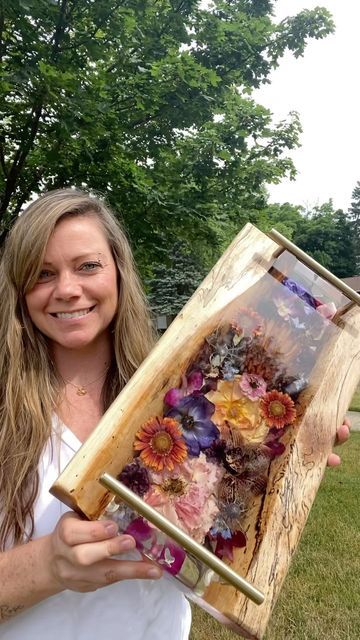 Bupp Woodworks & Designs | Christine Bupp on Instagram: "These colors 🤩 Custom wood and resin charcuterie tray with wedding bouquet flowers bride - @karinaleeclark florist- @monarchfloralsatx @florkeeps" Flowers Bride, Wood And Resin, Resin Artwork, Wood Flowers, Resin Flowers, Wood Tray, Crafty Things, Custom Wood, Wedding Bouquet