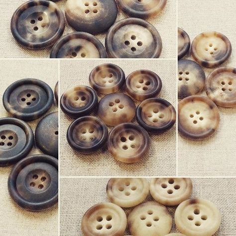 Button Collecting, Fancy Buttons, Button Outfit, Diy Buttons, Types Of Buttons, Fabric Accessories, Antique Buttons, Denim Accessories, Men Shirt Style