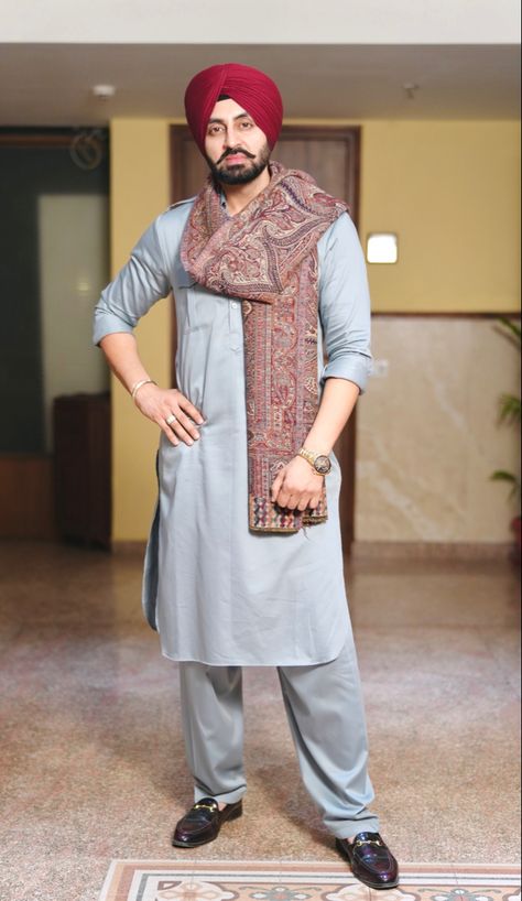 #sikh #model #pathani #kurta #fashion Punjabi Kurta Pajama Men Style, Kurta Pajama Men Punjabi, Pathani Kurta For Men, Pathani Suit For Men, Punjabi Kurta Pajama Men, Kurta For Wedding, Punjabi Kurta, Kurta Pajama Punjabi, Kurta Fashion