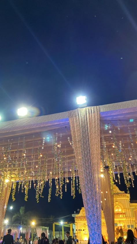 Wedding Snaps Indian, Qawwali Aesthetic, Fake Wedding Snaps, Wedding Snapchat Story, Nikaah Aesthetics, Qawwali Night, Jay Thakar, Rio Video, Night Rides Car