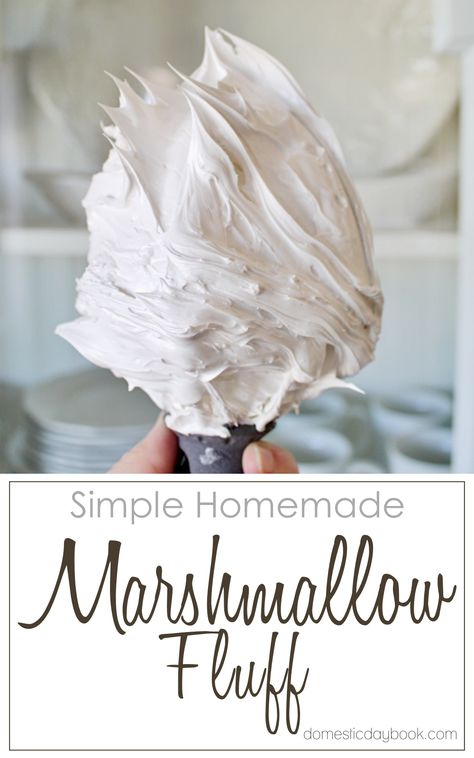 Homemade Marshmallow Fluff Home Made Desserts, Fluff Recipes, Diy Natural Deodorant, Marshmallow Fluff Recipes, Homemade Marshmallow Fluff, Edible Ideas, Homemade Oreos, Gourmet Hot Chocolate, Buttermilk Pancakes Fluffy