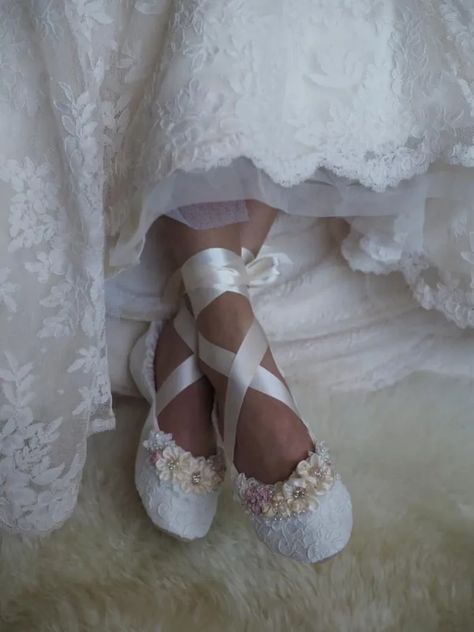 Rose Ballerina, Poppy Montgomery, Ballerina Wedding, Wedding Ballet Flats, Princess Bridal, Wedding Slippers, Ballet Shoe, Bridal Flats, Wedding Shoes Lace