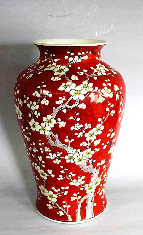 Porcelain Wood Tile, Red Vase, Red Vases, Han Dynasty, Chinese Pottery, Chinese Vase, Porcelain Lamp, China Painting, Painted Vases