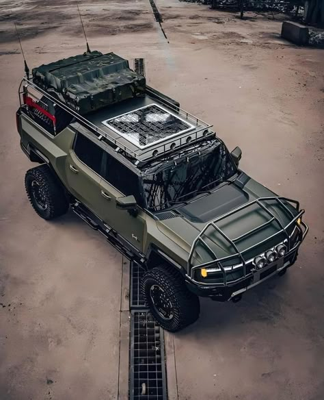 Ev Hummer, Mobil Off Road, Kombi Motorhome, Auto Camping, Tactical Truck, Would You, Overland Truck, Tesla Cybertruck, Bug Out Vehicle