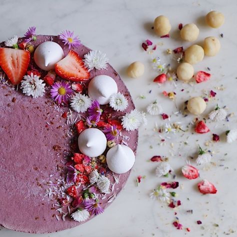 A Vegan Acai Berry Cheesecake Recipe - KORA Organics Berry Cheesecake Recipes, Frozen Cheesecake, Vanilla Filling, Berry Cheesecake, Vegan Cheesecake, Acai Berry, Raw Cacao, Macadamia Nuts, Birthday Food