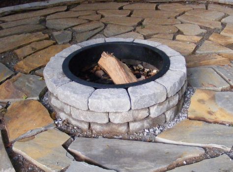 DIY Fire Pit Fire Pit With Water Feature, Diy Birthday Presents, Fire Pit Video, Cheap Fire Pit, Fire Pit Essentials, Easy Fire Pit, Diy Water Feature, Small Fire Pit, Wedding Hair With Cathedral Veil