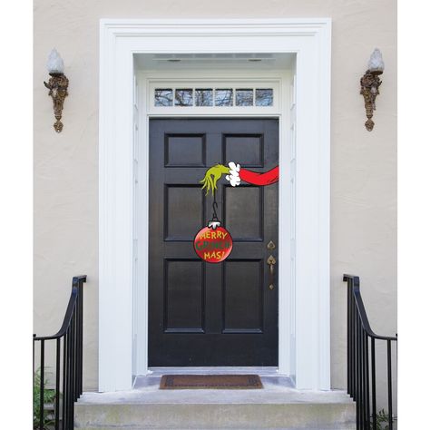 This Dr Seuss The Grinch Door Knocker Décor is the ultimate Christmas decoration for your front door when welcoming guests in! Grinch Door, Dr Seuss The Grinch, Grinch Decorations, Traditional Door, Grinch Christmas Decorations, Merry Grinchmas, Holiday Door, Ultimate Christmas, Christmas Train