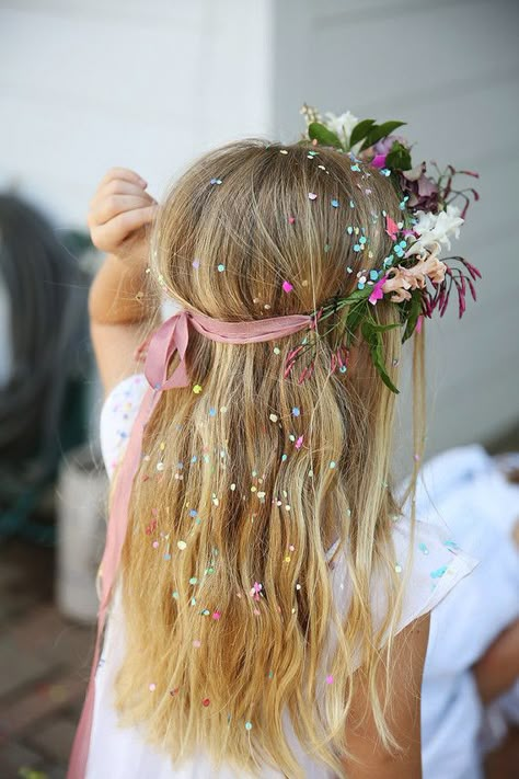 Forest Princess Birthday Party, Enchanting Party Ideas, Birthday In Garden Ideas, Whimsical Party Ideas, Fairy Unicorn Party, Birthday 5th Girl, Fairy Bday Party Ideas, Spring Theme Party Decorations, 6 Birthday Party Girl