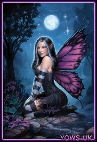 Anne Stokes Art | Recent Photos The Commons Getty Collection Galleries World Map App ... Anne Stokes Art, Creature Fantasy, Fairies Photos, Fantasy Fairies, Anne Stokes, Angels And Fairies, Fairy Images, Fairy Dragon, Fairy Pictures