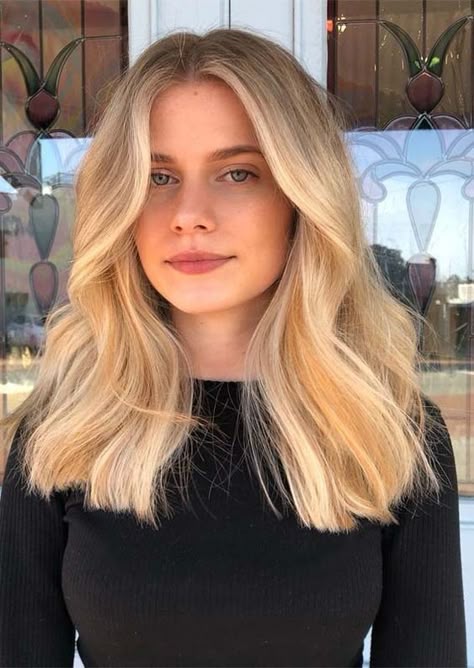 Margaret Diggory. Egy angol lány egy francia iskolában. Az egész Beau… #fanfiction #Fanfiction #amreading #books #wattpad Hair Inspiration Medium, Vintage Hairstyle, Quick Hair, Balayage Blonde, Updo Hairstyle, Blonde Hair Inspiration, Blonde Hair Looks, Hair Color Balayage, Summer Vintage