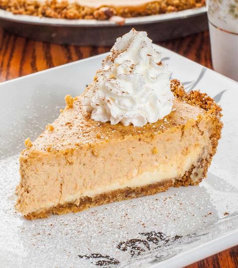 Pioneer Woman Pumpkin Pie, Pumpkin Pie Pioneer Woman, Pioneer Woman Thanksgiving, Pioneer Woman Pecan Pie, Pioneer Woman Desserts, Pioneer Woman Recipes Dinner, Pumpkin Chiffon Pie, Food Network Recipes Pioneer Woman, Pumpkin Cream Pie