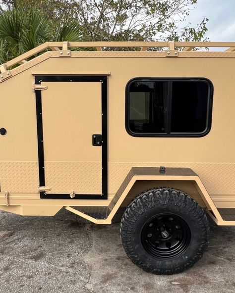 Tow Behind Camper, Micro Camper Trailers, Mini Campers, Small Camper Trailers, Camping Trailer Diy, Slider Window, Small Travel Trailers, Camper Build, Off Road Camper Trailer